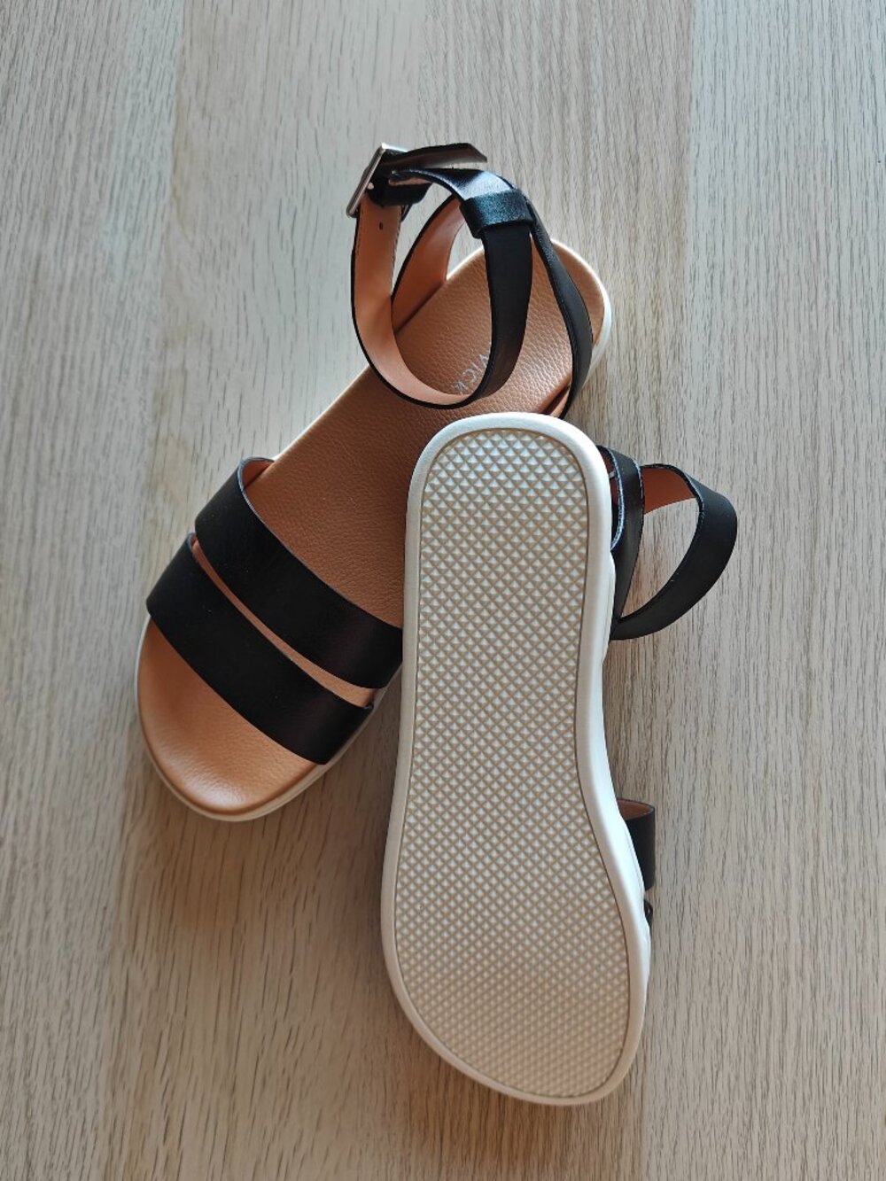 LISA VICKY SPIRIT PLATFORM ANKLE STRAP SANDAL (7M) - Picture 3 of 9